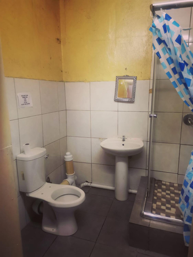Bathroom 4, Stay Inn Krugersdorp, West Rand