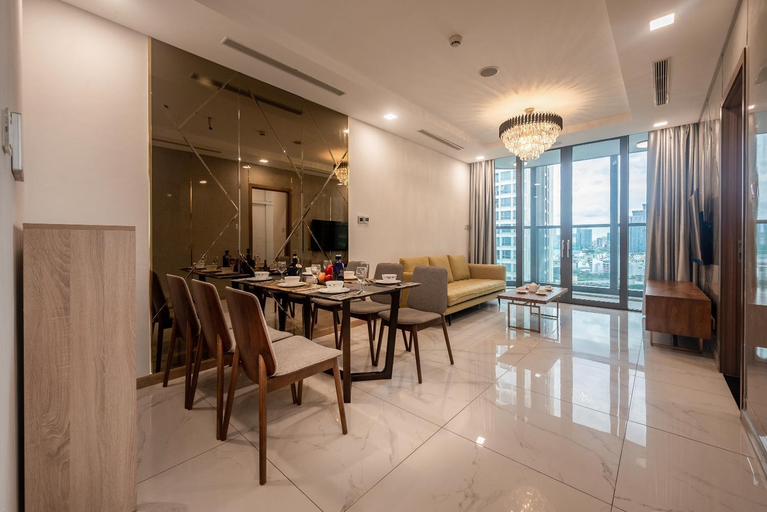 Dining Room 11