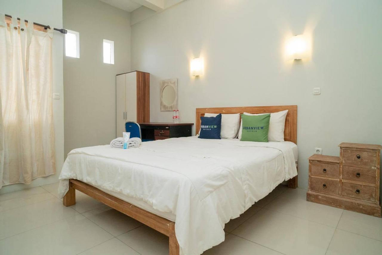 Bedroom 18