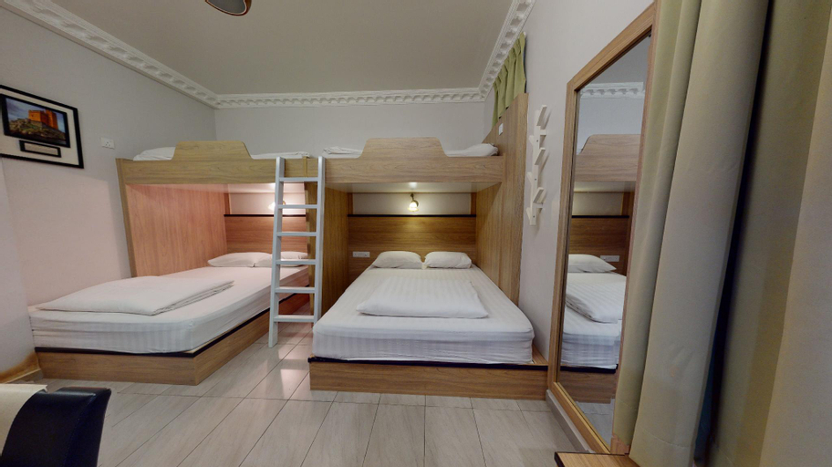 Bedroom 11