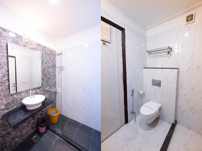 Bathroom, Hotel Sahib’s Lighthouse -Family & Corporate hotel, Agra