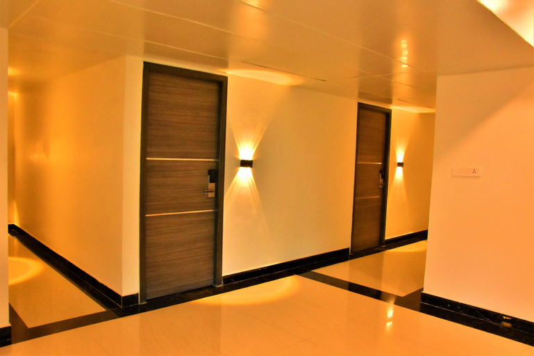 Sanns tropicana Hotel, Kancheepuram
