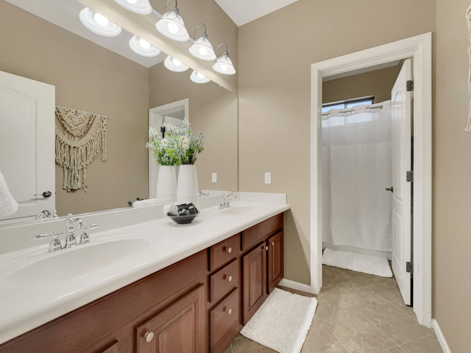 Bathroom 3, Cline Maricopa, Pinal