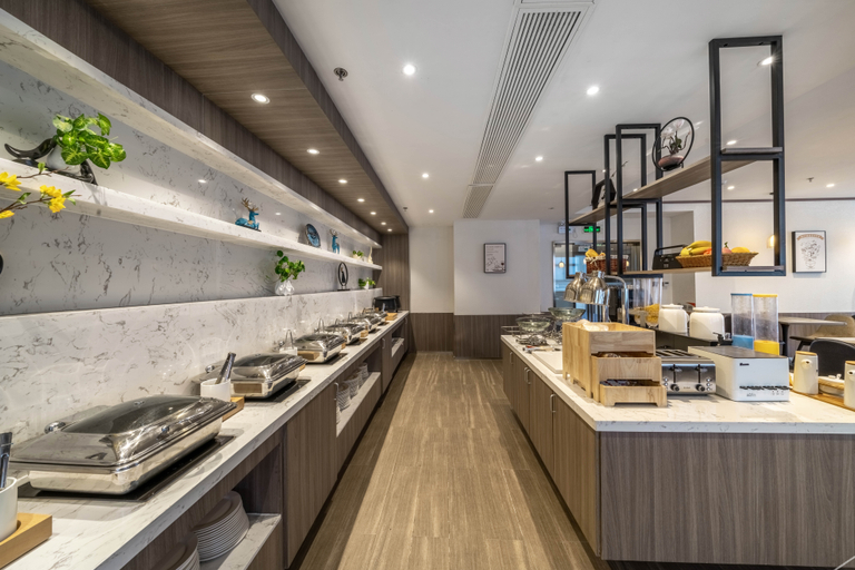 Food & Drinks 5, Hanting Hotel Haiyan Development Zone Bei'an Plaza, Jiaxing