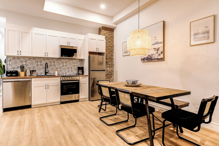 Others 4, Bohemian Vieux Quebec Two Bedroom, Communauté-Urbaine-de-Québec