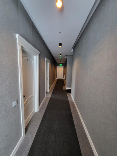 Others, Hotel Excellence, Municipiul Bucuresti