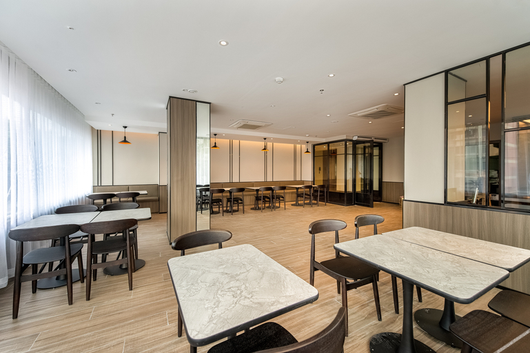 Food & Drinks 5, Hanting Hotel Maoming Railway Station, Maoming