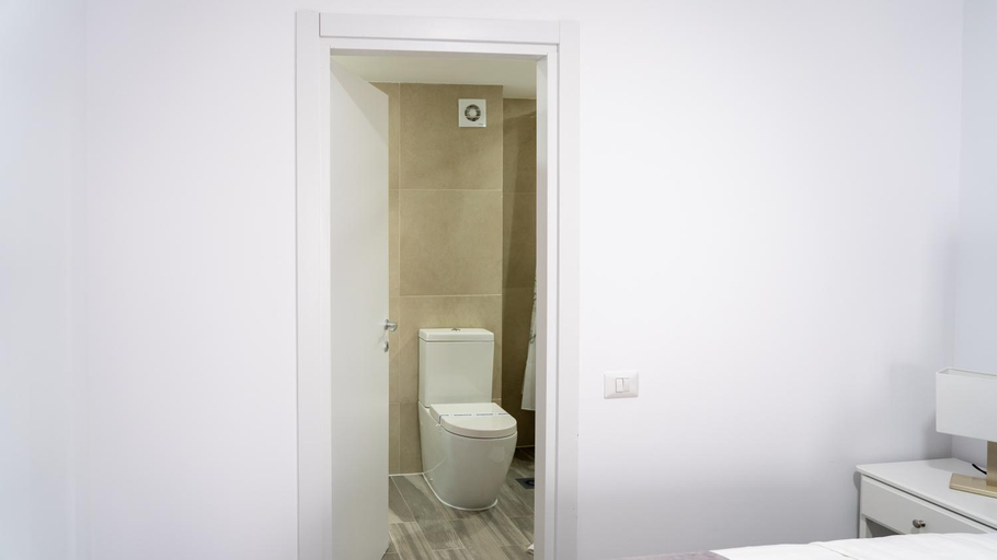 Bedroom 2, Sea View Apartments Olimp - Avenue Hotels, Mangalia