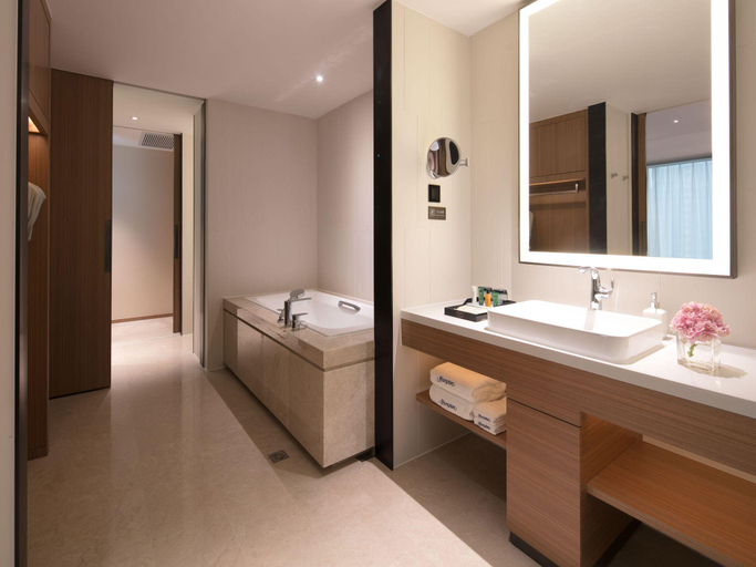 Bathroom 4, Hampton by Hilton Suzhou XiangCheng, Suzhou