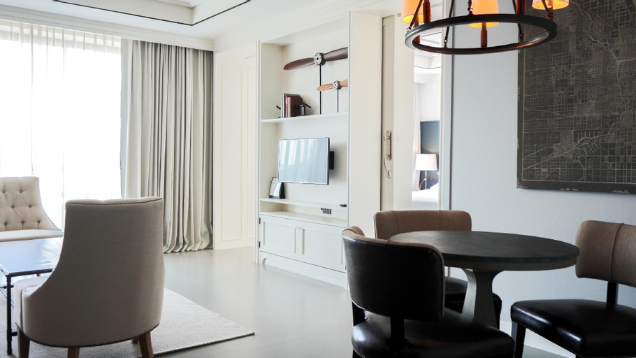 Dining Room 2
