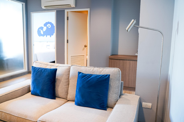 Bedroom 6