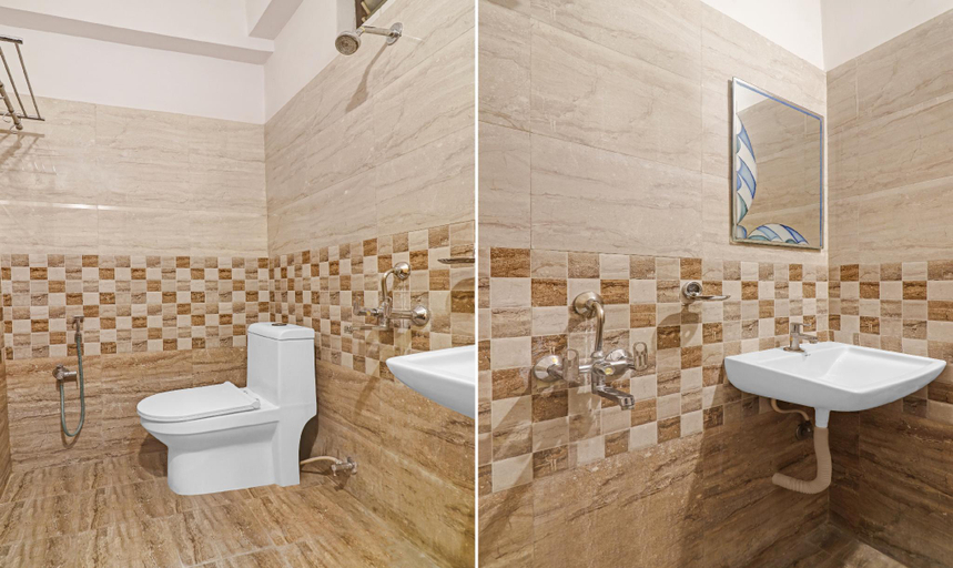 Bathroom 4, Itsy Hotels Aflah, Hyderabad