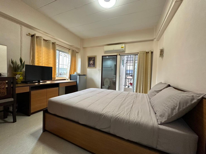 Bedroom 15