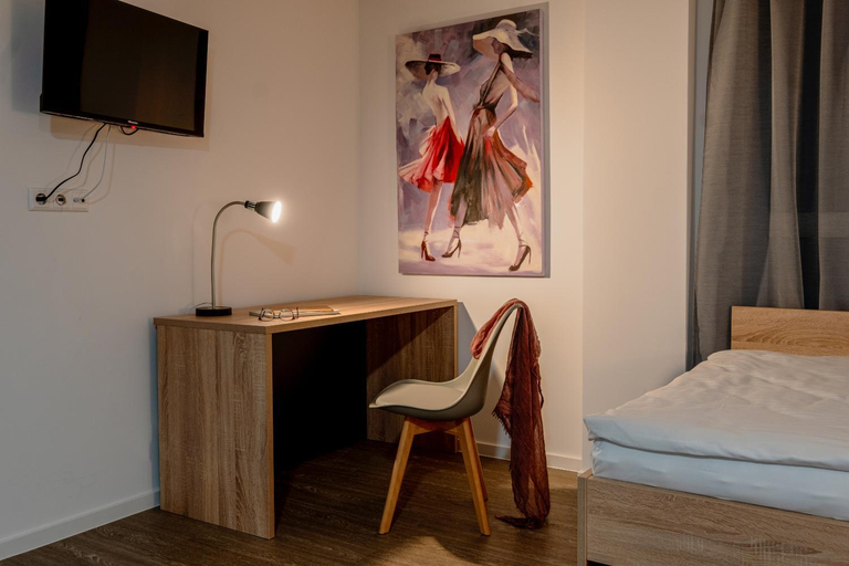 Bedroom 2, Jade&Jabo Aparthotel Dusseldorf Neuss, Rhein-Kreis Neuss