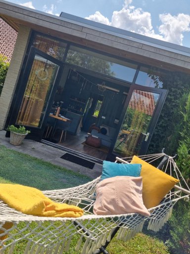 Others 2, Tiny House in de Boomgaard, Middelharnis