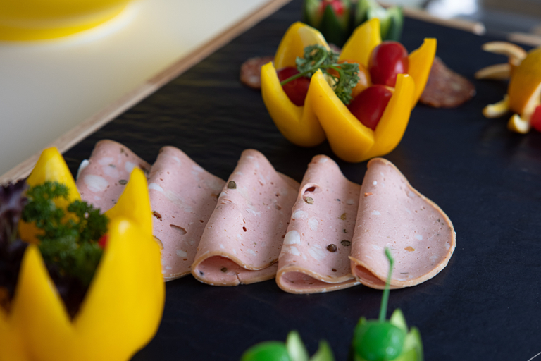 Food & Drinks 5, ホーム 2 スイーツ バイ ヒルトンホテル, Hangzhou