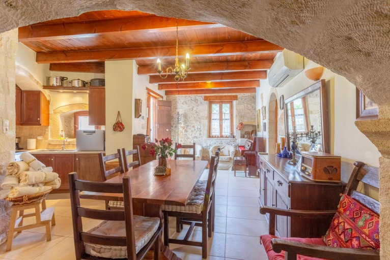 Food & Drinks, Archontiko Galliaki Private Pool, A/C, WiFi, Crete
