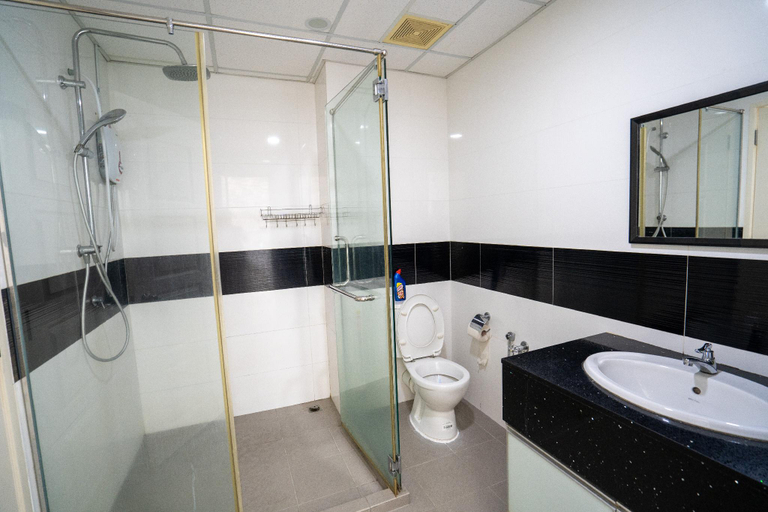 Bathroom, Single Seaview Condo @ Gurney ;Georgetown , Pulau Penang