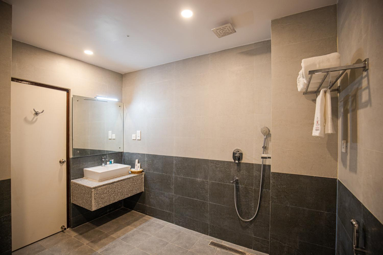 Bathroom 3, Manigram Bishram Batika Pvt Ltd, Lumbini