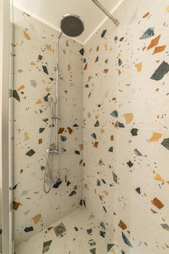 Shower 3, Centro Apartments, Crete