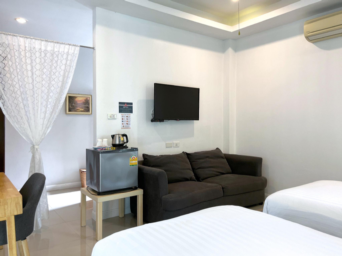 Bedroom 9