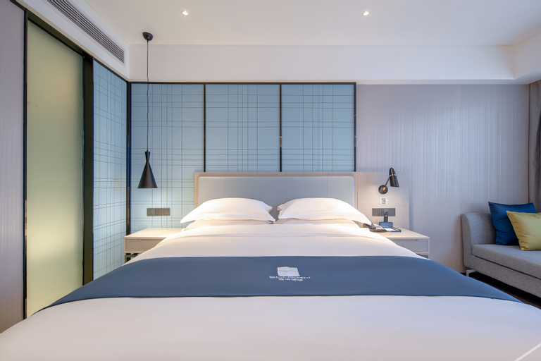 Bedroom 2, Echarm Hotel Wuzhou Wangcheng Plaza Longmumiao Sanzongfu, Wuzhou