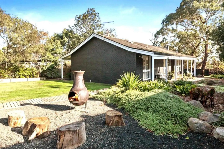 Others 4, Red Hill Lane 5BedroomVineyard&RuralValleyViews, Melbourne