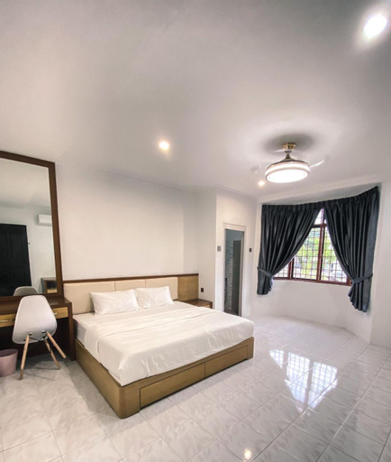 Bedroom 1, Private Bathroom in King Room Bukit Mertajam Alma Impian, Seberang Perai Tengah