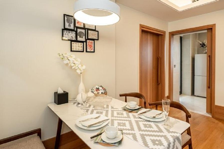Dining Room 13