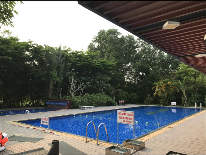 Bon's Homestay - NGUYEN CAN 3 Bedrooms - Two Fronts - Free Parking Shed., Hương Thủy