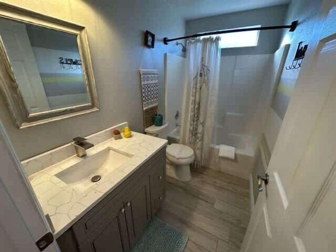 Bathroom 4, Remodeld South Facing Villa - Southern Dunes Golf Course Views, Polk