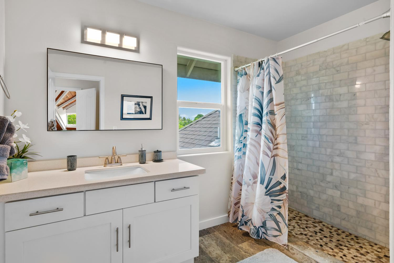Bathroom 2, 3982 Kalakaua 3Br 2Ba Beautiful Princeville Home, Kauai