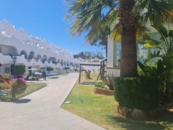 Others 5, Casa Silvia Marbella - dom w kompleksie hotelowym, Málaga