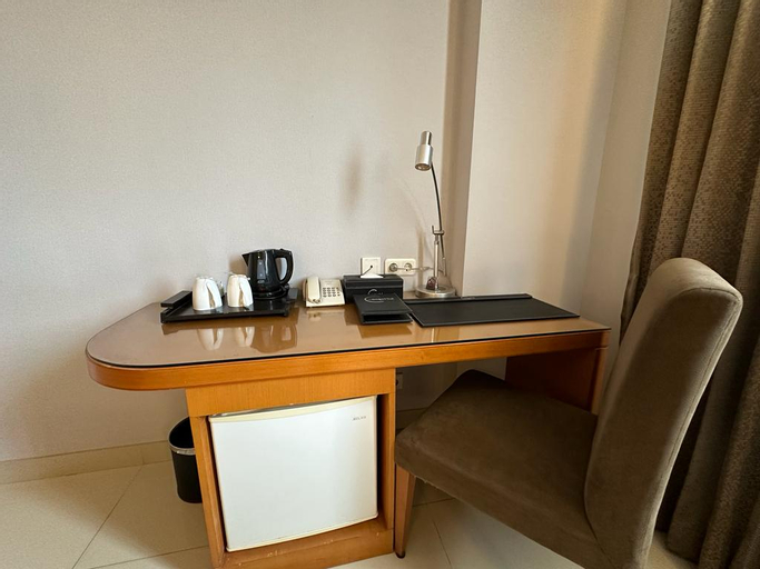 Amenities 28