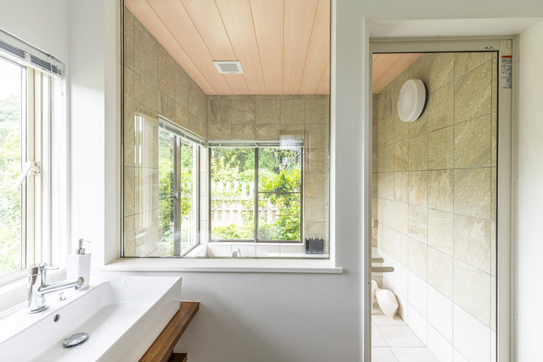 Bathroom 5, Resort Stay Bowen, Itō