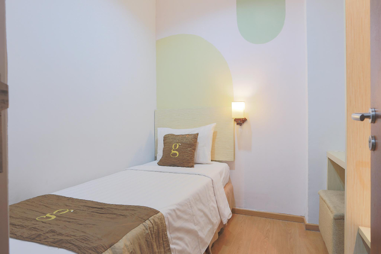 Bedroom 12