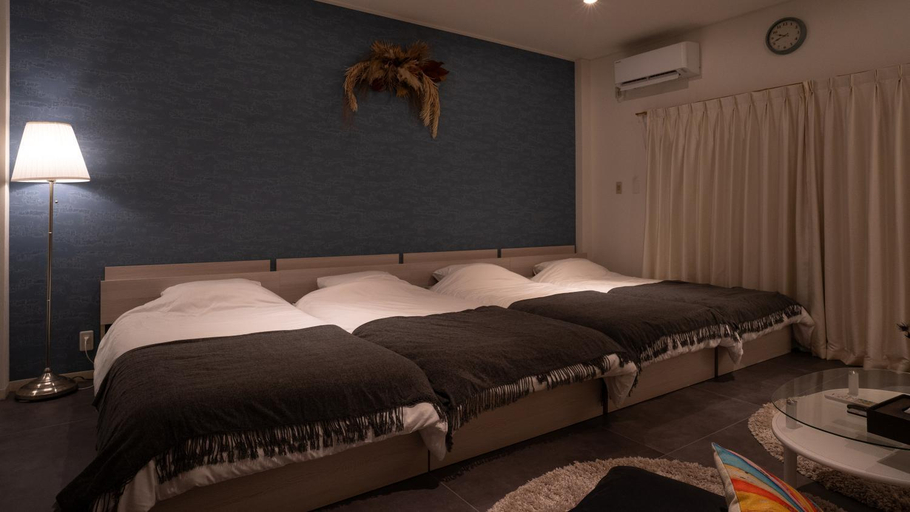 Bedroom 1, sauna×star×sea　Highland Panorama Ocean View, Shima