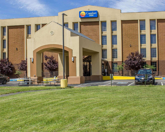 Exterior & Views 1, Comfort Inn Wethersfield - Hartford, Hartford