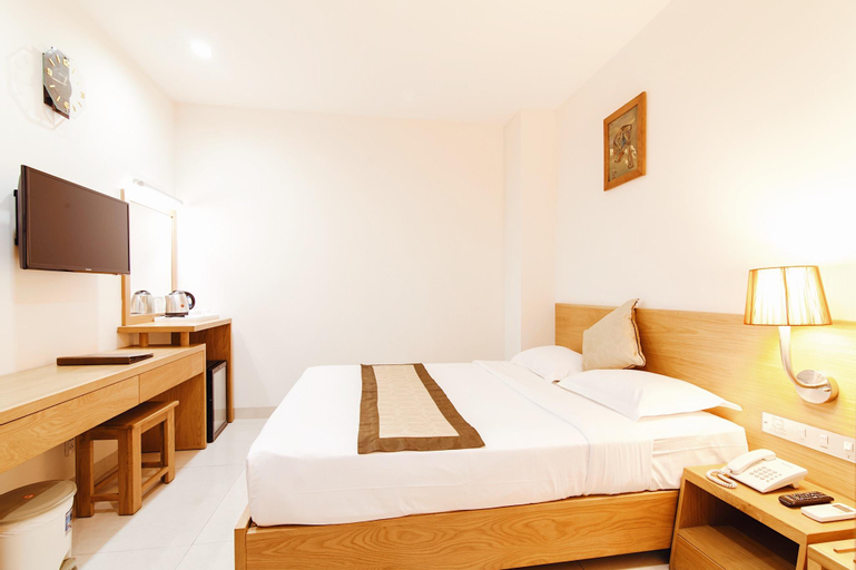 Bedroom 6