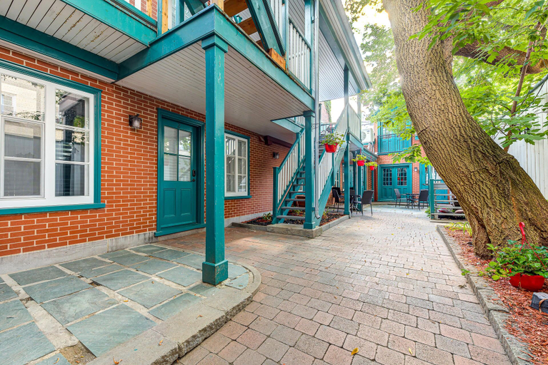 Exterior & Views, Gorgeous 3 Bedroom 2-floor Old Townhouse, Communauté-Urbaine-de-Québec