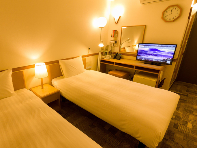 Bedroom 9