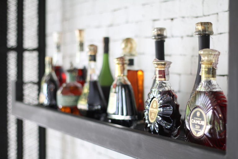 Food & Drinks 7