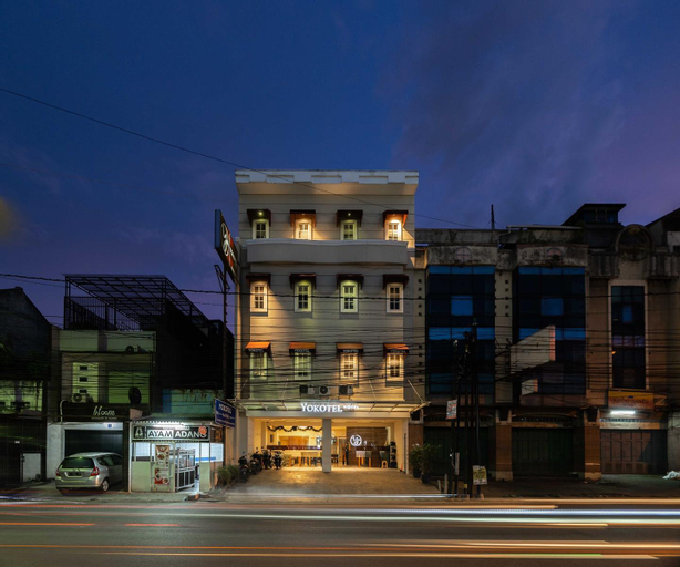 Exterior & Views 9