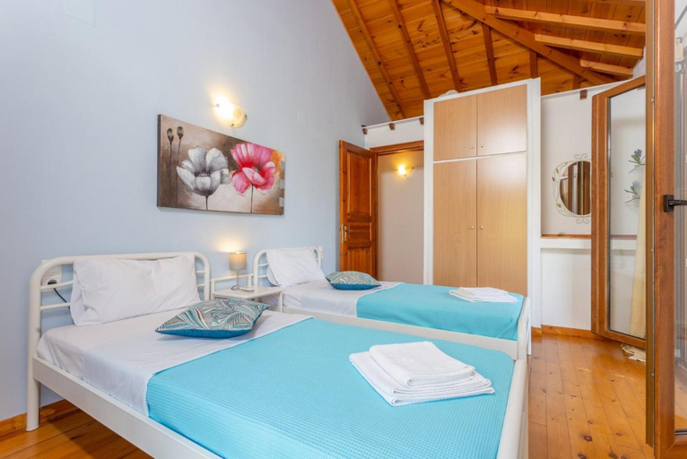 Bedroom 2, Villa Glysteri, Thessaly