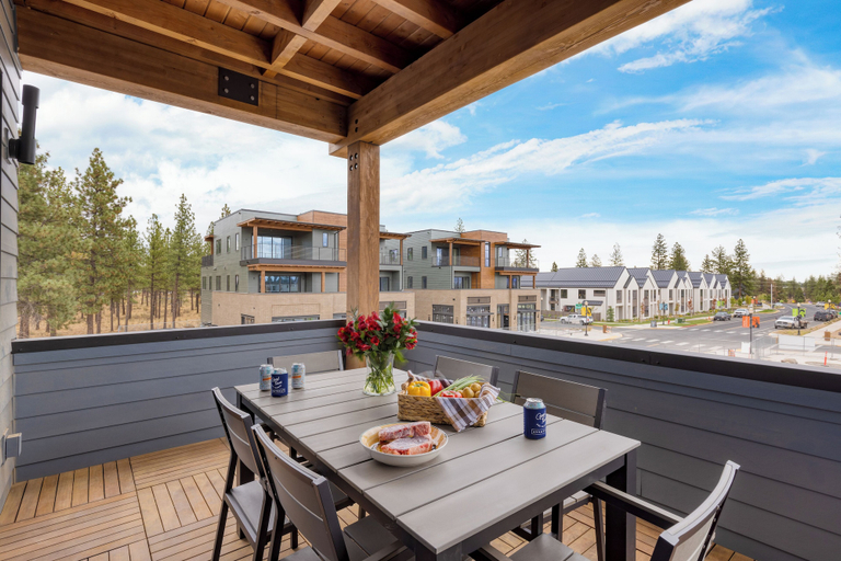 Others 4, Aerie Residences by AvantStay, Deschutes