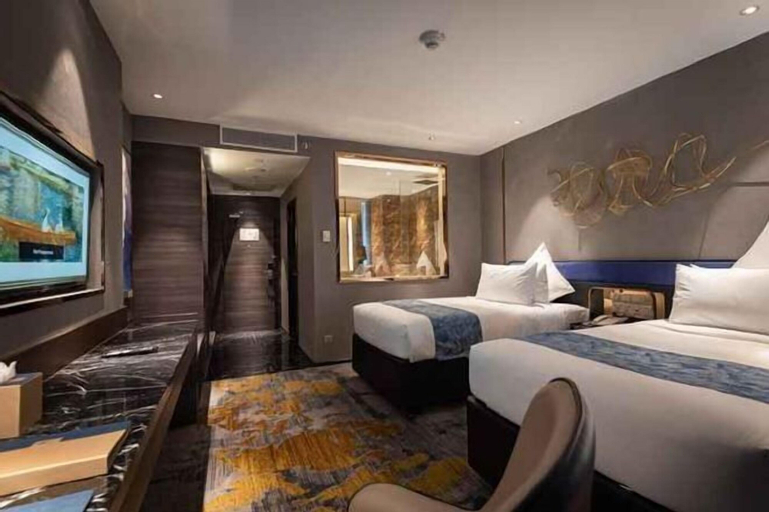 Bedroom 30