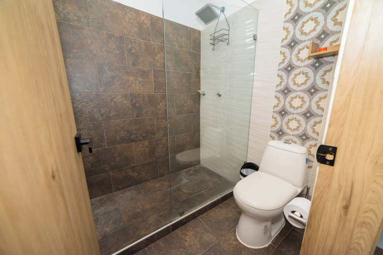 Bathroom 3, Caobos Center Coliving & Coworking, San José de Cúcuta