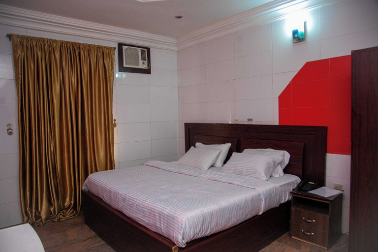 Bedroom 3, BEUGOLD HOTELS & APARTMENTS, Owerri Municipal