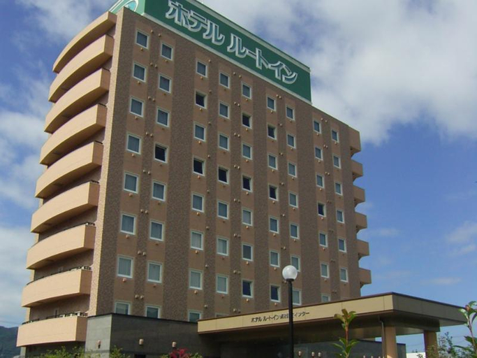 Exterior 12