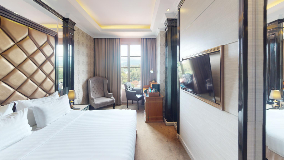 Bedroom 15